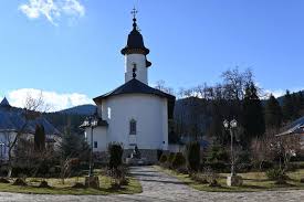 Mănăstirea Văratec: Oaza de liniște din ținutul Neamțului